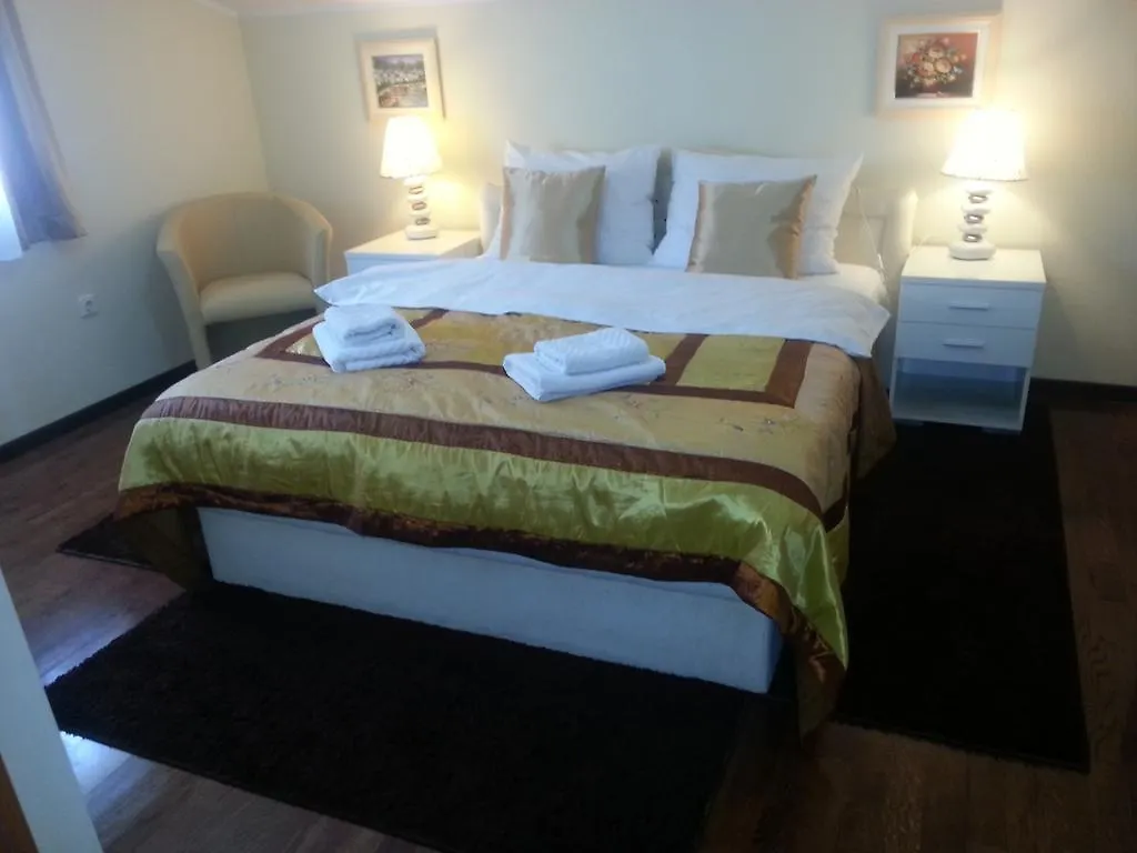 Villa Jelena Zára Apartman